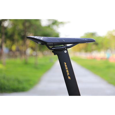 Novamente concebido 700C * 25 22 velocidade de carbono Quadro curva manobra de bicicleta de estrada com suspensão de garfo