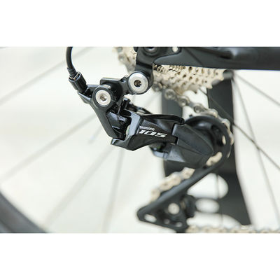 Batalha OEM 700c Disc Brake Mountain Bike com 10,5 kg de peso e 700C * 25c largura do pneu