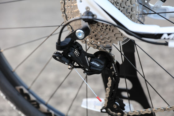 27.5 Velocidade de bicicleta de montanha de exercício para adultos Bicicleta com fecho hidráulico de garfo dianteiro