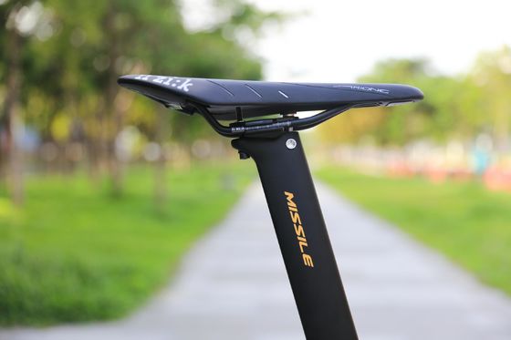 Material de borda de fibra de carbono bicicleta de estrada combinação perfeita de força e velocidade