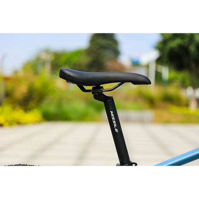 Outlet Quadro duro não traseiro amortecedor Trek Mountain Bike com rodas e pedais de 27,5 "