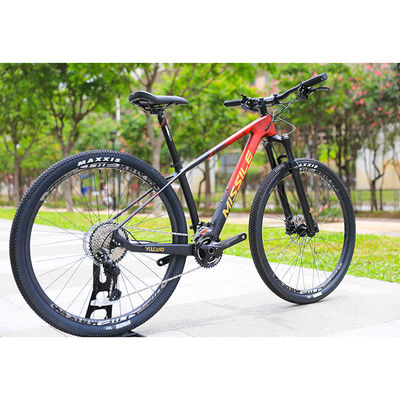 Bicicleta de montanha de 29 polegadas com garfo dianteiro de fibra de carbono de 22 velocidades e freios de disco hidráulico