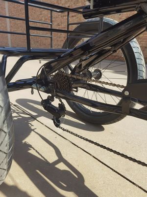 Trikes motorizados com pedal de alumínio para adultos Triciclos elétricos de carga de design popular