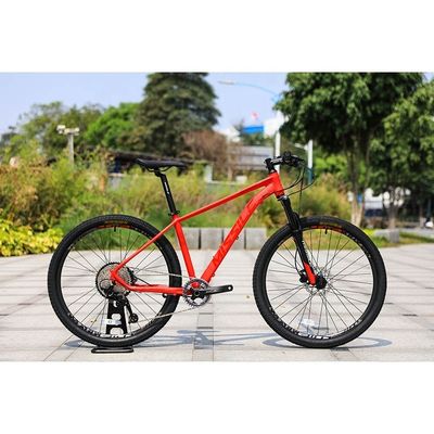 150kg Capacidade de carga 29 polegadas de fibra de carbono bicicleta de montanha com 30 velocidades de engrenagem e design