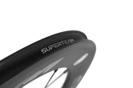 Experimente o poder do conjunto de rodas de fibra de carbono 700C para bicicletas de estrada A escolha perfeita