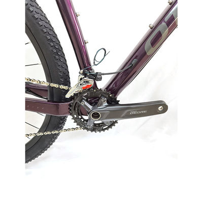 Bicicleta de estrada de fibra de carbono leve com engrenagens de velocidade única